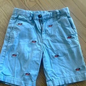 Vineyard Vines 
Boys size 10 shorts
American flag whales
Excellent condition